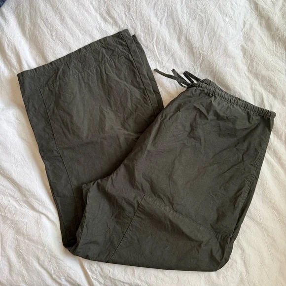 FLASH SALE — LOWEST PRICE ✨ Leset Kyoto Carpenter Pant in Military - Picture 5 of 10